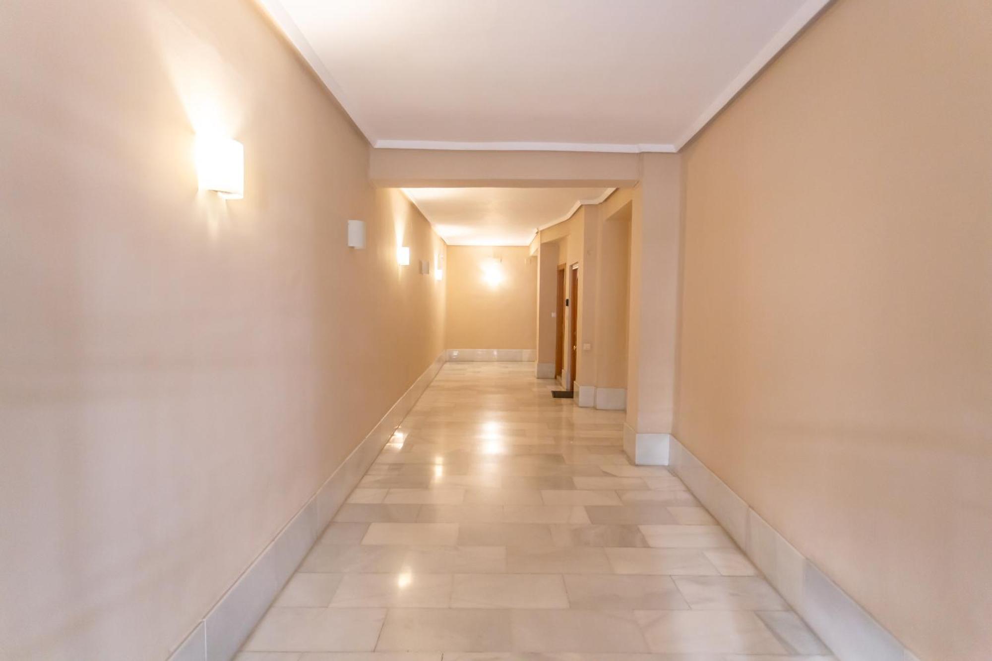 Vlc - Tranquilo Apartamento En Plaza Cisneros Valencia Kültér fotó